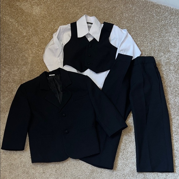 RAFAEL Kids Black 4 Piece Suit Set Size 2T - Picture 1 of 7